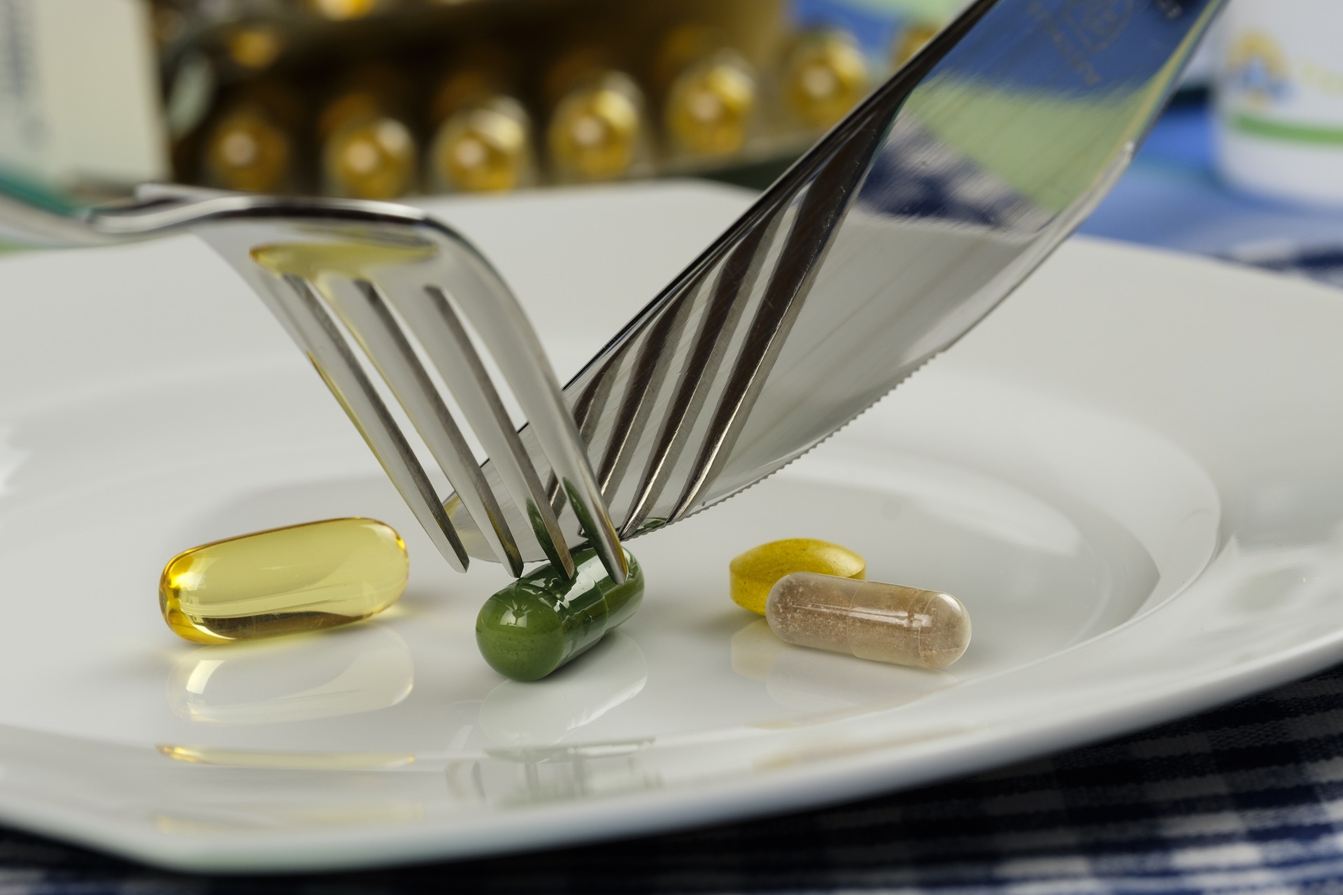 Side Effects and Benefits of Dietary Supplements