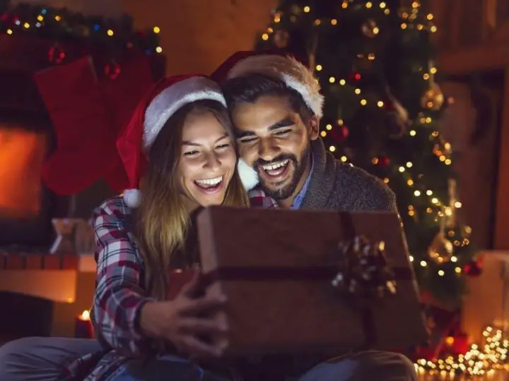 Christmas Gift Basket Ideas for Couples