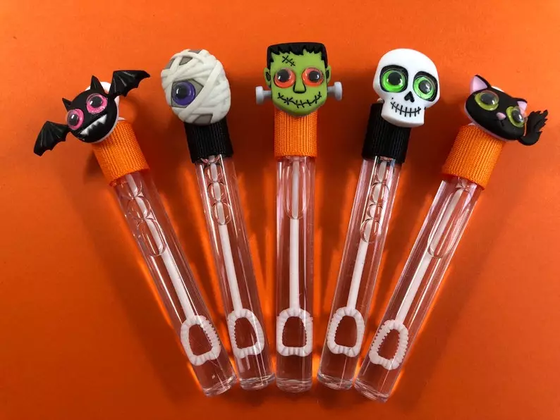 Bubble Wands Halloween party favors for kids 